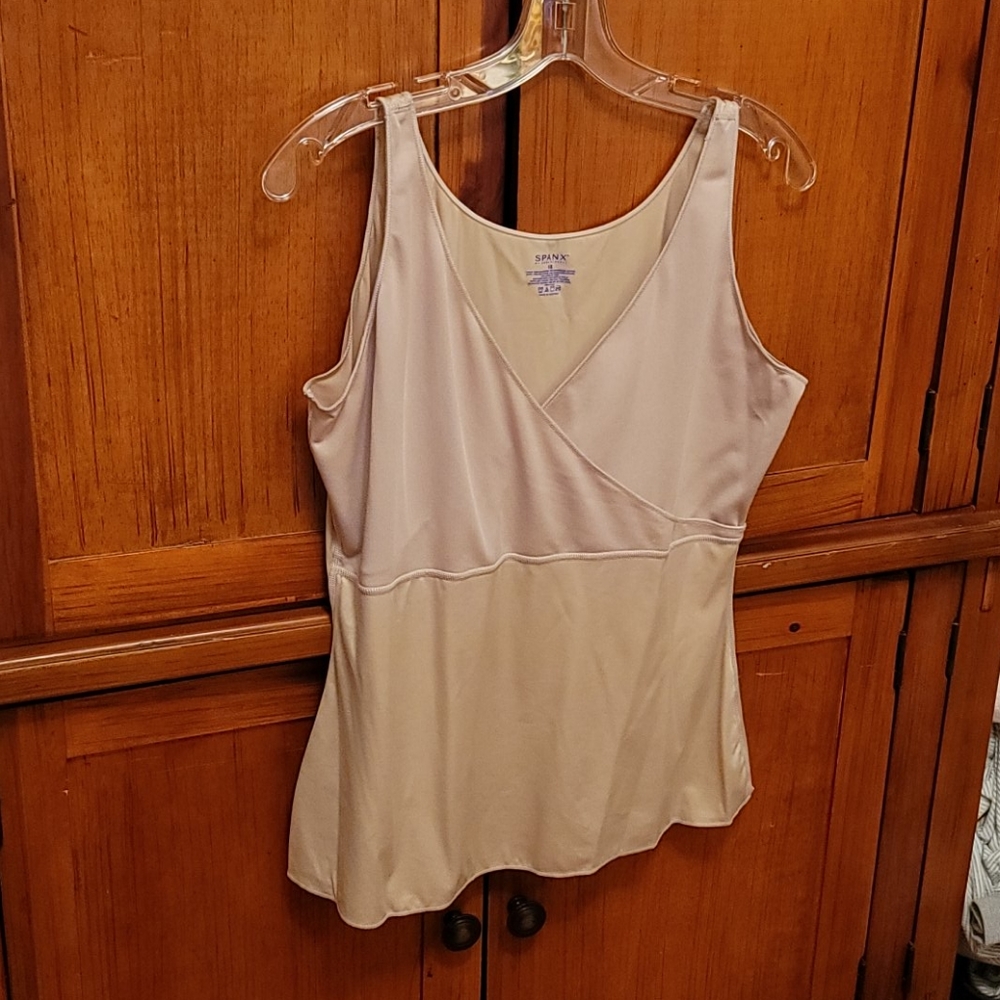 Spanx 1x tank.